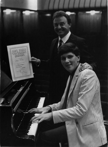 Gerry Marsden with Oliver Sheen